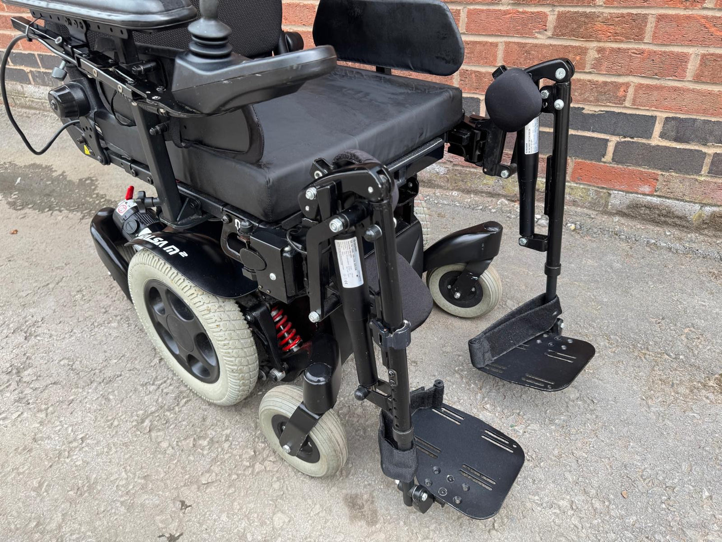 Quickie Salsa M2 6MPH Electric Legs Tilt Recline MND Electric Wheelchair Powerchair Refurbished Pre-Owned