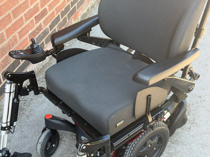 Quickie Q300M Mini Sedeo Pro Rising Tilt Electric Wheelchair Powerchair Electric Recline Legs