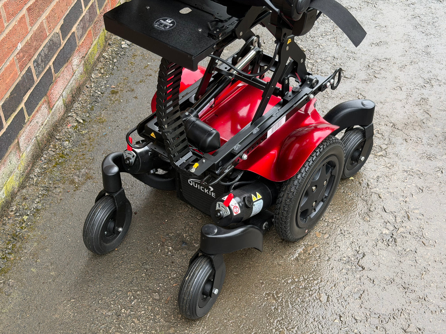 Quickie Q300M Mini Riser Tilt Electric Wheelchair Powerchair