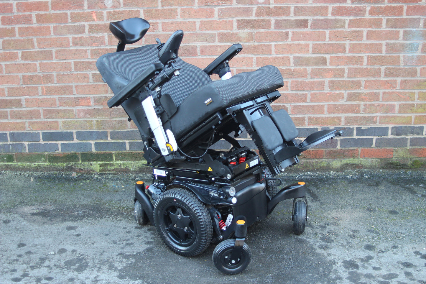 Quickie Q500M Electric Wheelchair Powerchair Rising Tilt (2021)