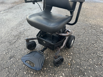 TRAVELUX QUEST USED SECOND HAND ELECTRIC WHEELCHAIR 4MPH RWD LIGHTWEIGHT