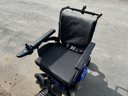 QUICKIE SALSA M2 4MPH USED SECOND HAND ELECTRIC MOBILITY WHEELCHAIR POWERCHAIR SCOOTER