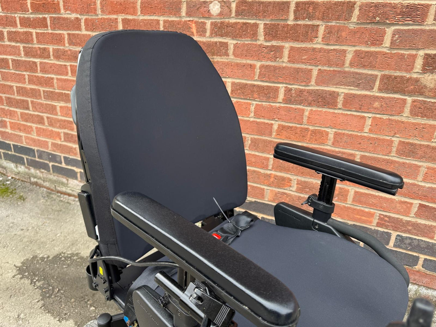 Pride Quantum Edge 2.0 Electric Wheelchair Powerchair
