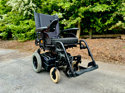 INVACAERE FOX USED SECOND HAND ELECTRIC WHEELCHAIR POWERCHAIR TRANSPORTABLE PORTABLE TRAVEL