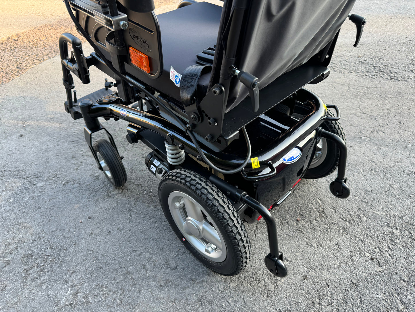 INVACARE BORA USED SECOND HAND ELECTRIC WHEELCHAIR POWERCHAIR CURB CLIMBER RWD