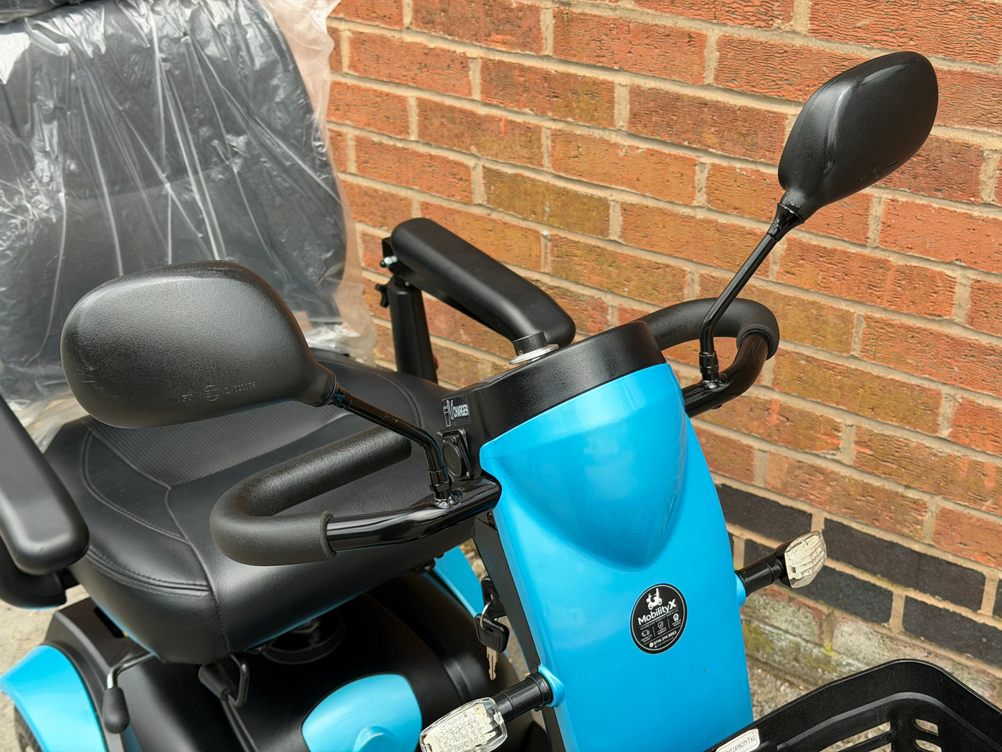 Monarch Mobility 4MPH Mobility Scooter Like New Pavement Mobility Scooter