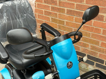 Monarch Mobility 4MPH Mobility Scooter Like New Pavement Mobility Scooter