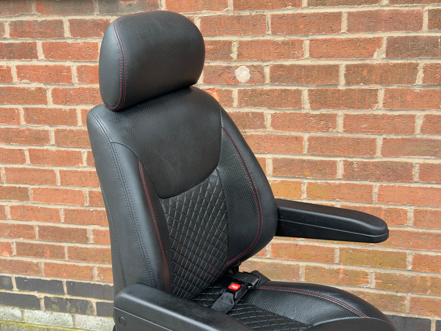 TGA Vita Midi 8Mph Mobility Scooter Red Road Legal Suspension
