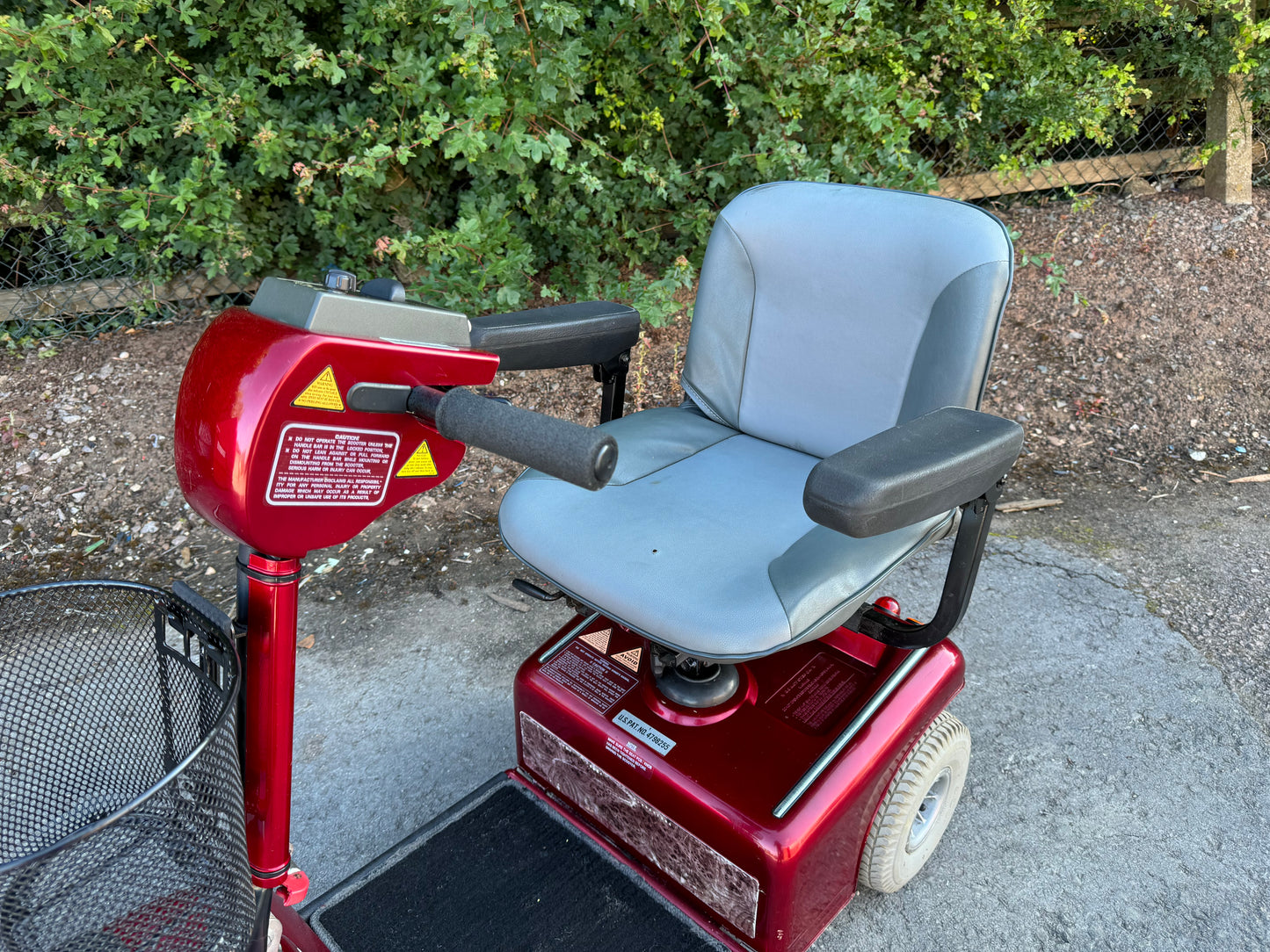 SHOPRIDER SOVERIGN 4 USED SECOND HAND MOBILITY SCOOTER 4MPH ROAD SCOOTER STURDY AND COMFORTABLE