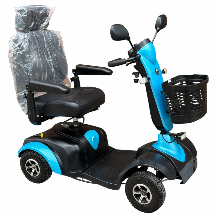 Monarch Mobility 4MPH Mobility Scooter Like New Pavement Mobility Scooter