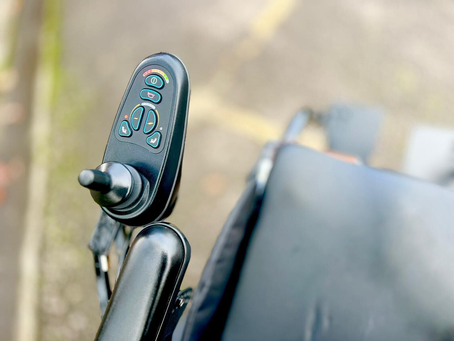 QUICKIE SALSA M2 MINI ZIPPY 4MPH USED SECOND HAND ELECTRIC MOBILITY WHEELCHAIR POWERCHAIR SCOOTER