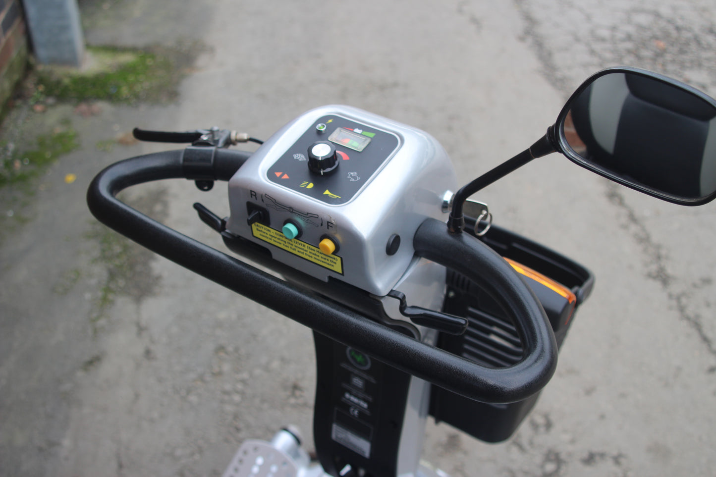 Quingo Plus 8MPH Mobility Scooter Suspension Used Refurbished Buggy