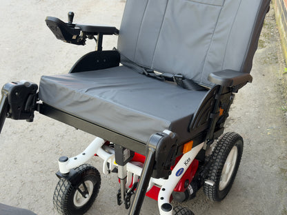 Invacare Kite Bariatric Electric Wheelchair Tilt Recline Powerchair