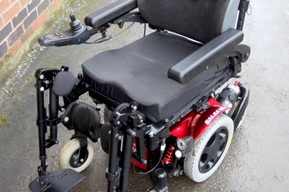 Quickie Salsa Mini M2 6MPH MWD Electric Wheelchair Powerchair Electric Leg Rests MND Riser Tilt (2020)