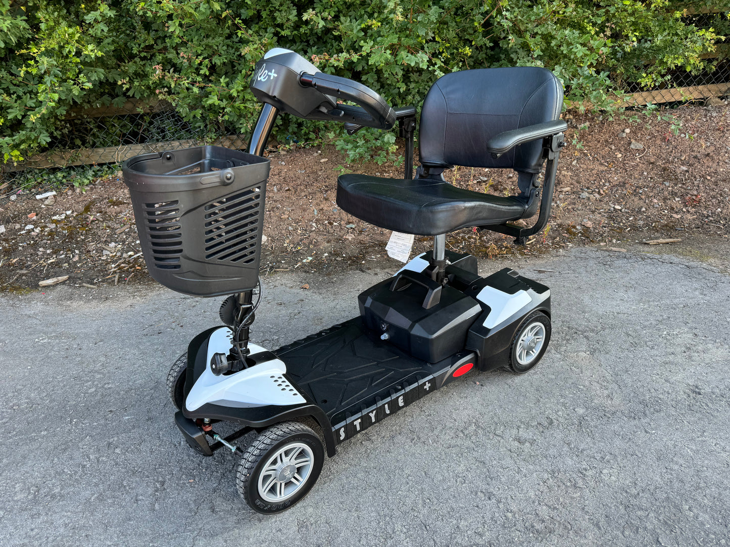 DRIVE STYLE PLUS CAR BOOT USED SECOND HAND PORTABLE MOBILITY SCOOTER 4MPH