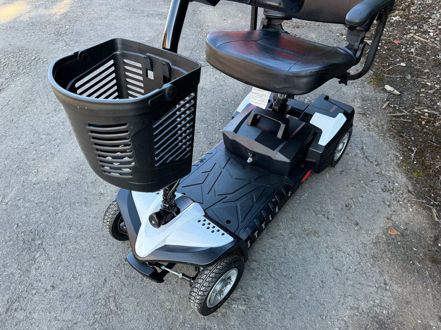 DRIVE STYLE PLUS CAR BOOT USED SECOND HAND PORTABLE MOBILITY SCOOTER 4MPH