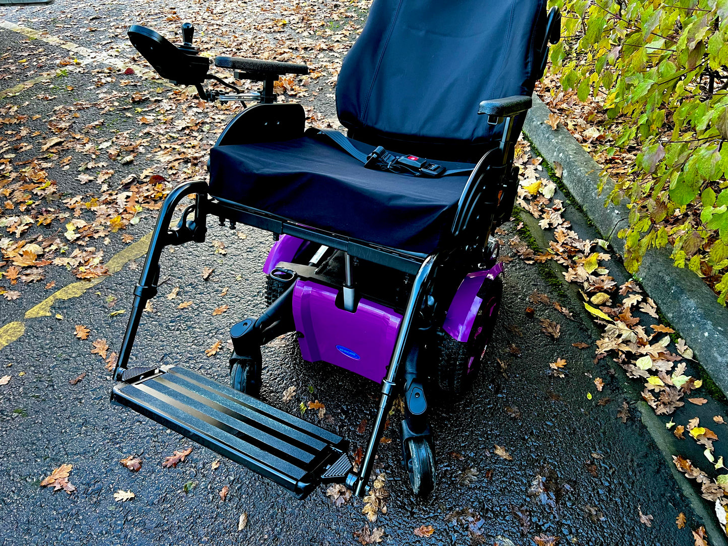 INVACARE TDX SP2 TILT ELECTRIC WHEELCHAIR POWERCHAIR USED REFURBISHED SECOND HAND