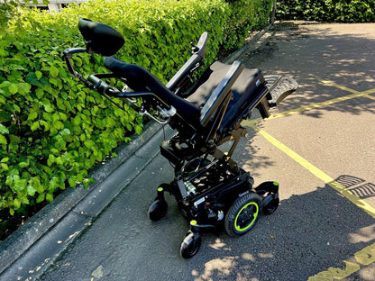 QUICKIE Q400M MINI USED SECOND HAND ELECTRIC RISE TILT MOBILITY POWERCHAIR WHEELCHAIR