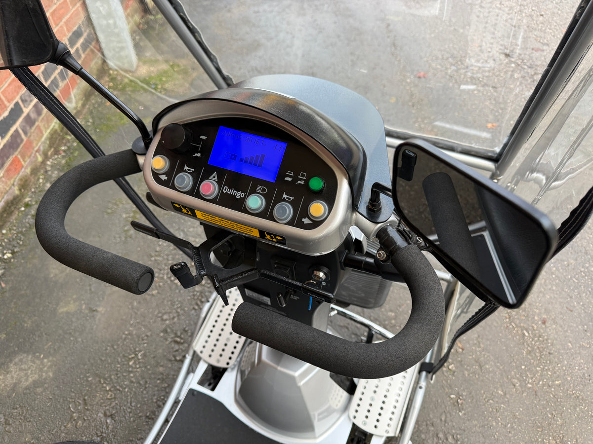 Quingo Vitess Mobility Scooter Buggy 8MPH Inc Canopy Good Condition