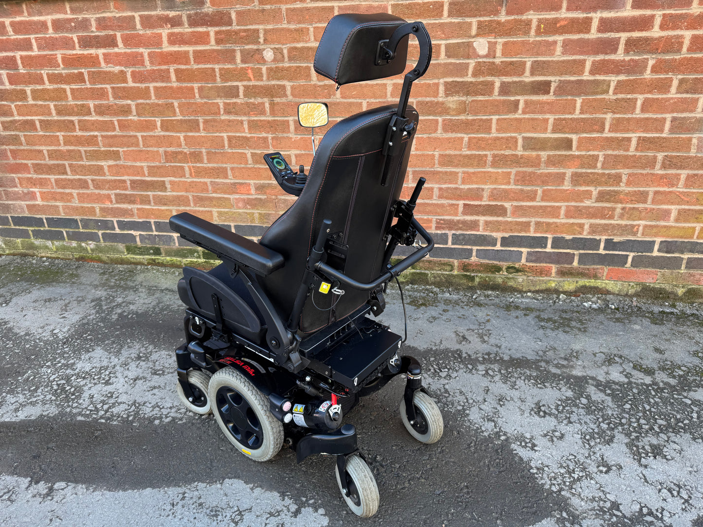 Quickie Salsa Mini M2 6MPH Red Line MWD Electric Wheelchair Powerchair MND Riser Tilt