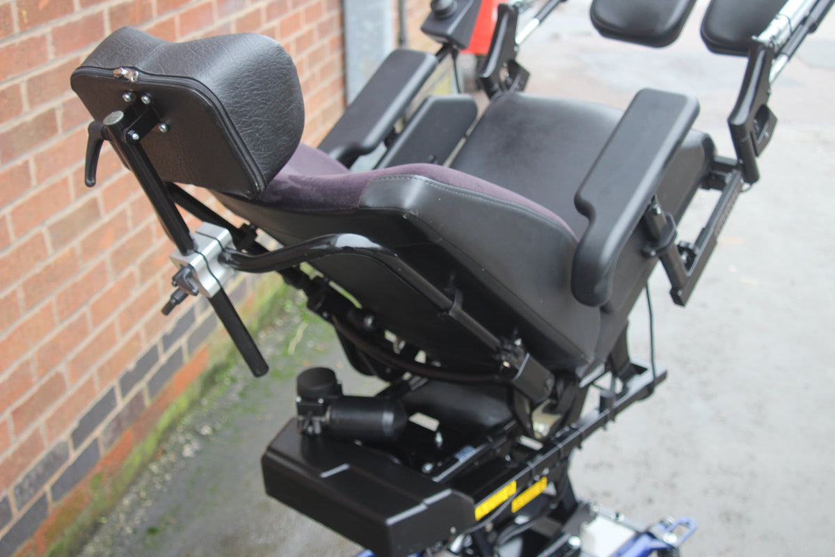 Handicare Beatle MND Electric Wheelchair Riser Recline Powered Leg Rests