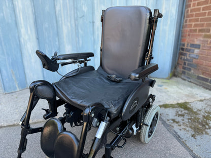 QUICKIE RUMBA MODULAR RECLINING USED SECOND HAND WHEELCHAIR ELECTRIC LEG RESTS 4MPH RWD