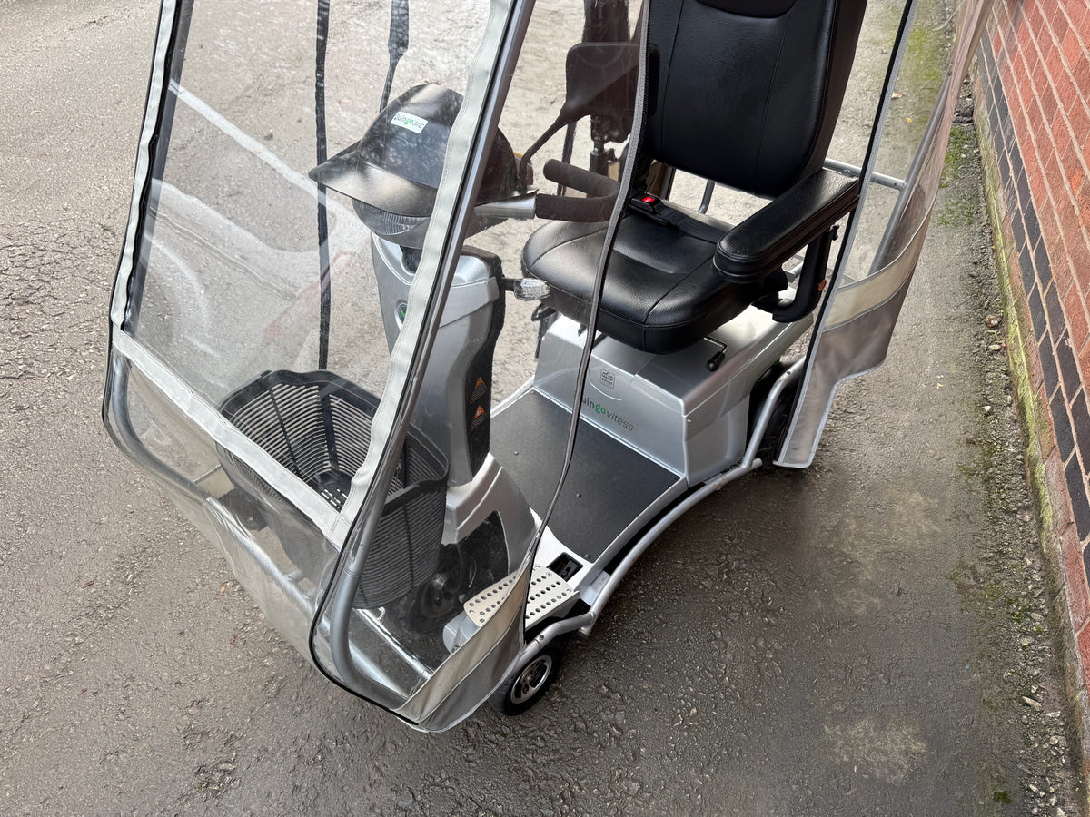 Quingo Vitess Mobility Scooter Buggy 8MPH Inc Canopy Good Condition