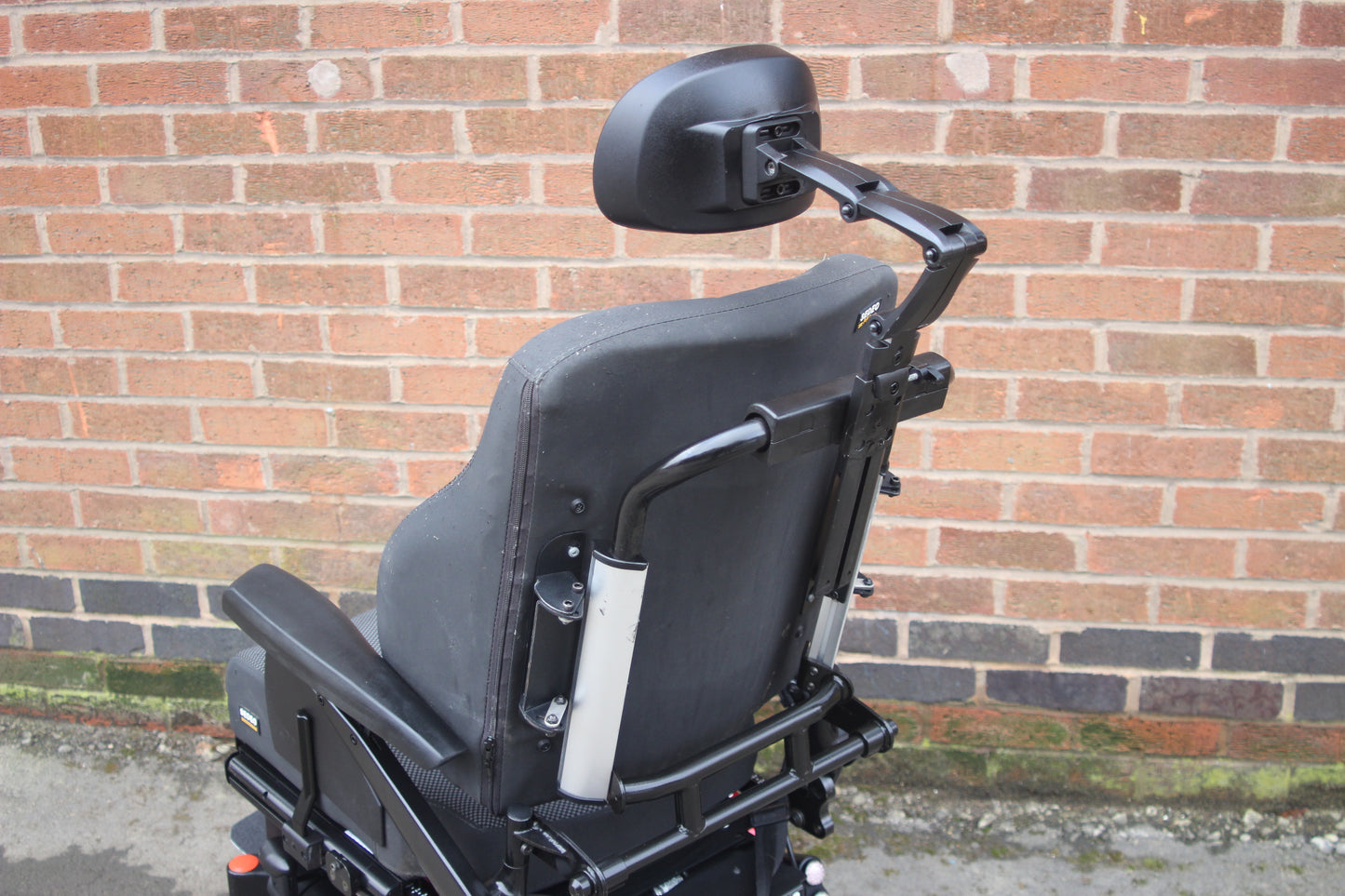 QUICKIE Q300M MINI USED SECOND HAND ELECTRIC RISE TILT MOBILITY POWERCHAIR WHEELCHAIR