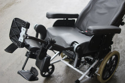 Invacare Rea Azalea Electric Attendant Controlled TGA Powerpack Tilt In Space Wheelchair Used Second Hand Wheelchair