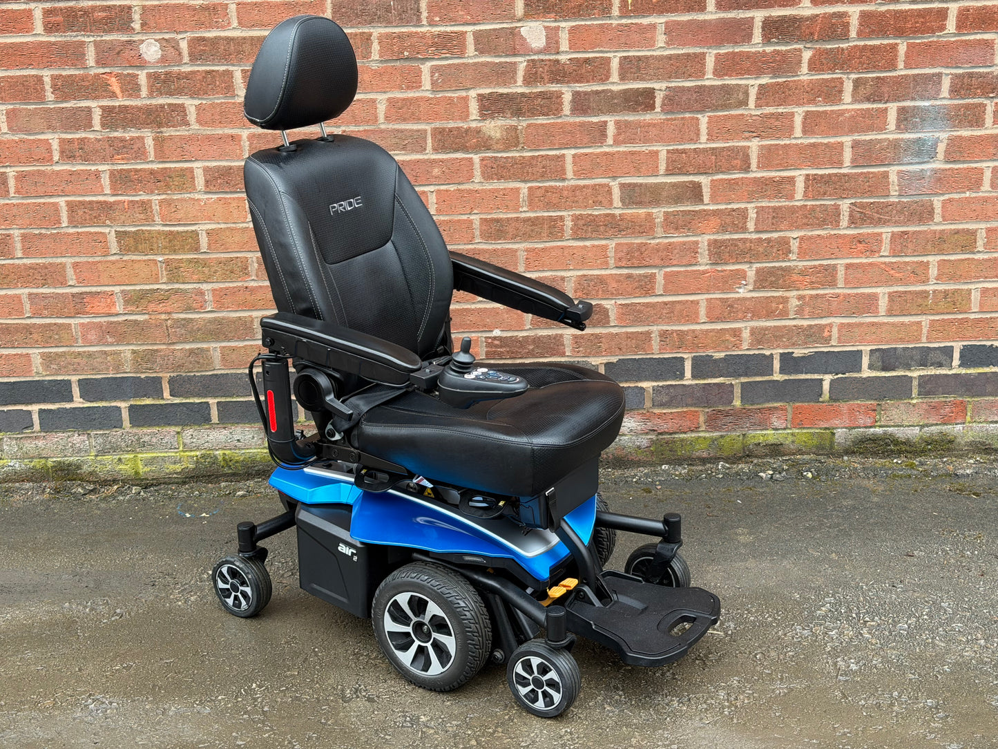 Pride Jazzy Air 2 Rising Powerchair Electric Wheelchair Seat Riser