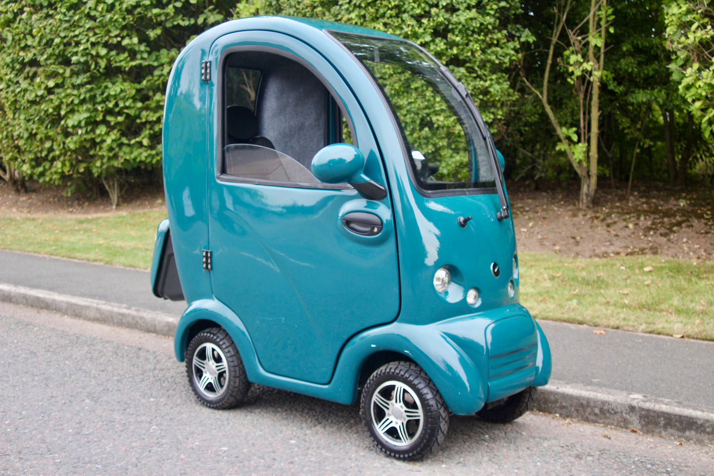 ScooterPac Cabin Car MK2 Plus W/Upgrades Mobility Scooter (2025) Canopy