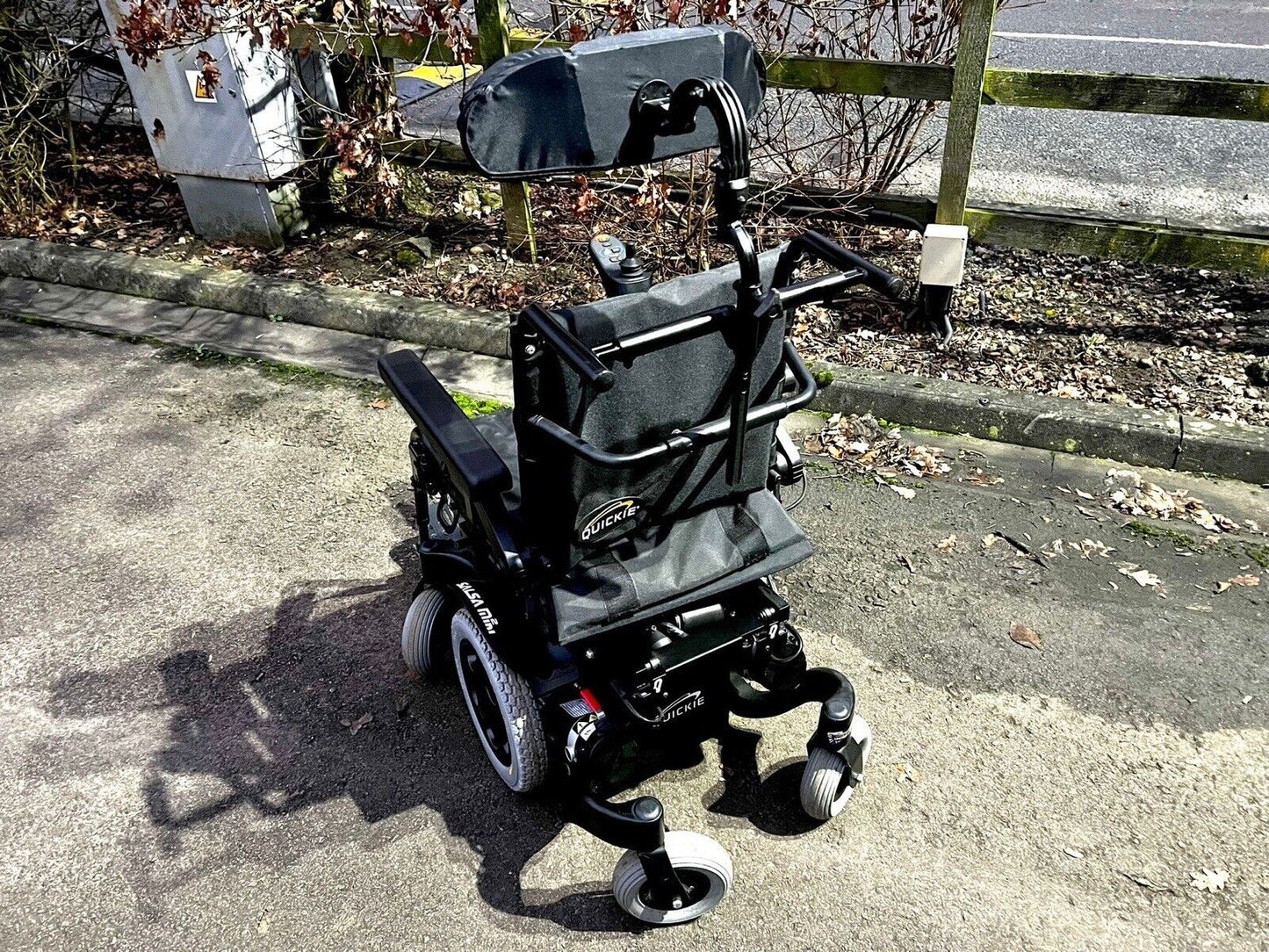 QUICKIE SALSA M2 MINI 4MPH USED SECOND HAND ELECTRIC MOBILITY WHEELCHAIR POWERCHAIR SCOOTER