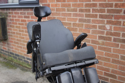 QUICKIE Q300M MINI USED SECOND HAND ELECTRIC RISE TILT MOBILITY POWERCHAIR WHEELCHAIR