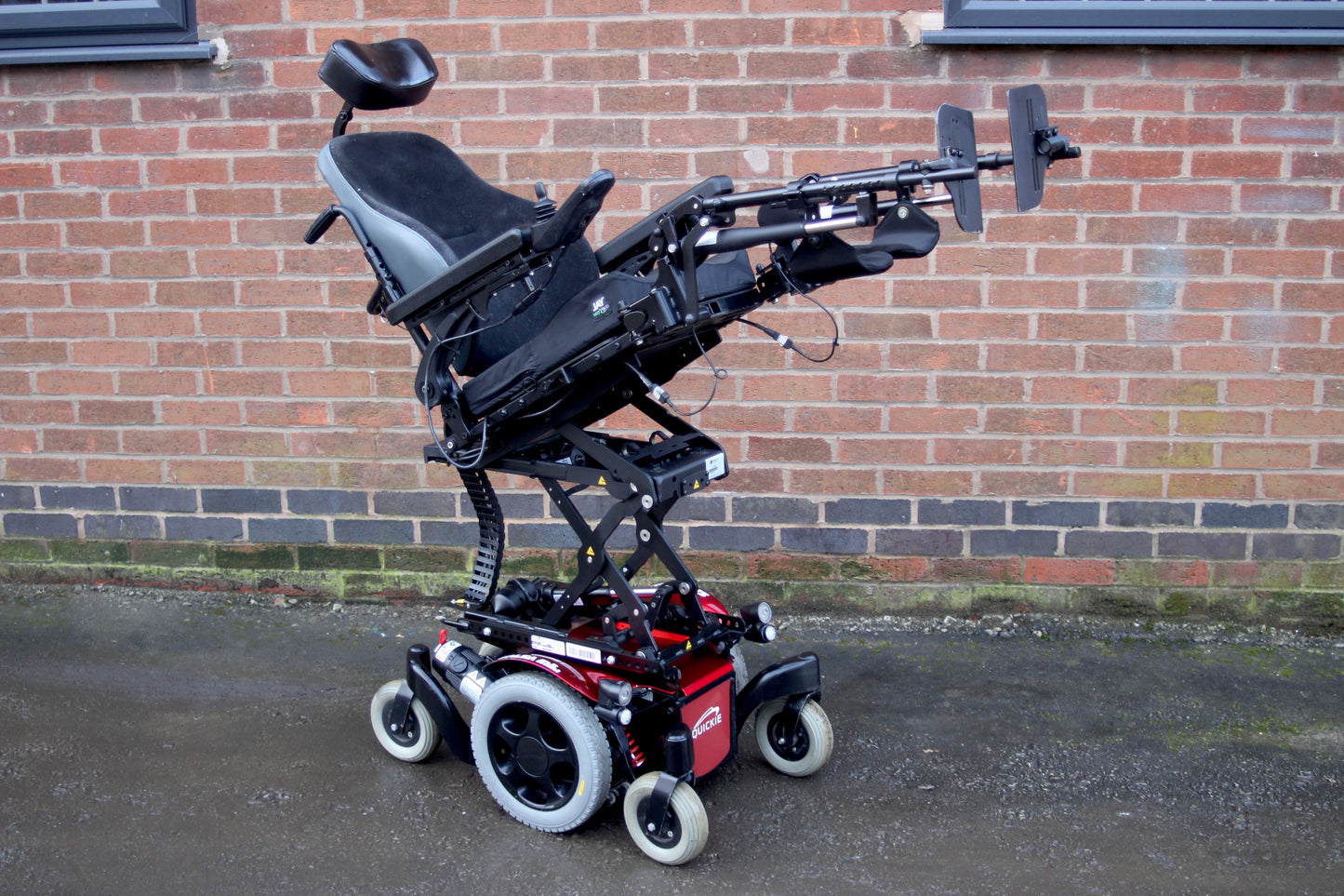 Quickie Salsa Mini M2 6MPH MWD Electric Wheelchair Powerchair Electric Leg Rests MND Riser Tilt (2020)