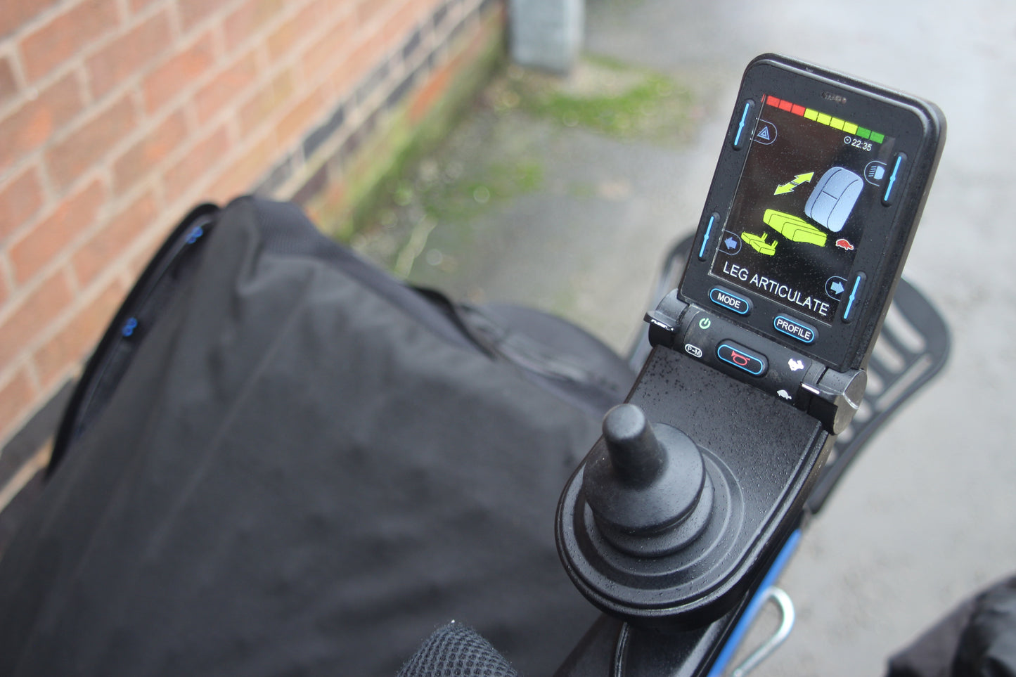 Quickie Jive M2 Sedeo Ergo Lie Down Pressure Relief Electric Wheelchair