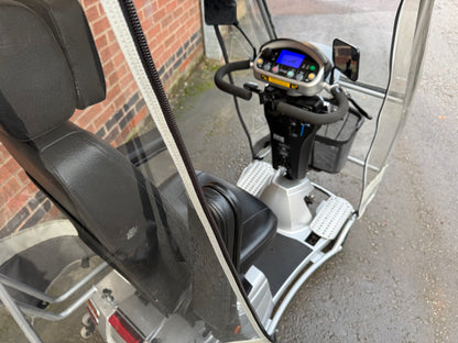 Quingo Vitess Mobility Scooter Buggy 8MPH Inc Canopy Good Condition