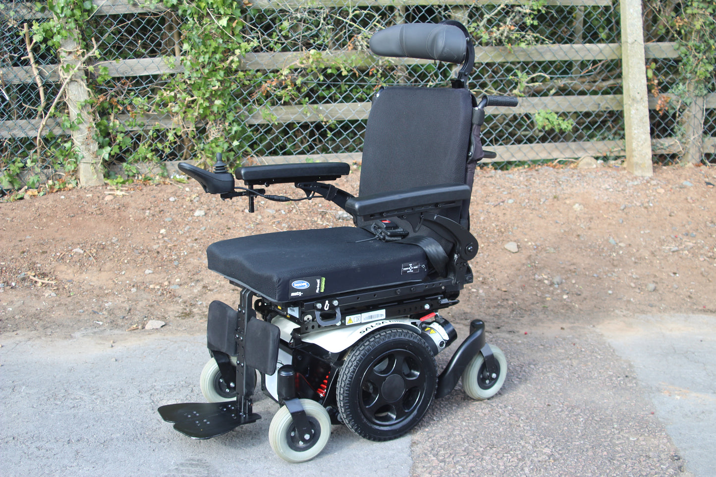 Quickie Salsa Mini M2 6MPH MWD Electric Wheelchair Powerchair MND Riser Tilt