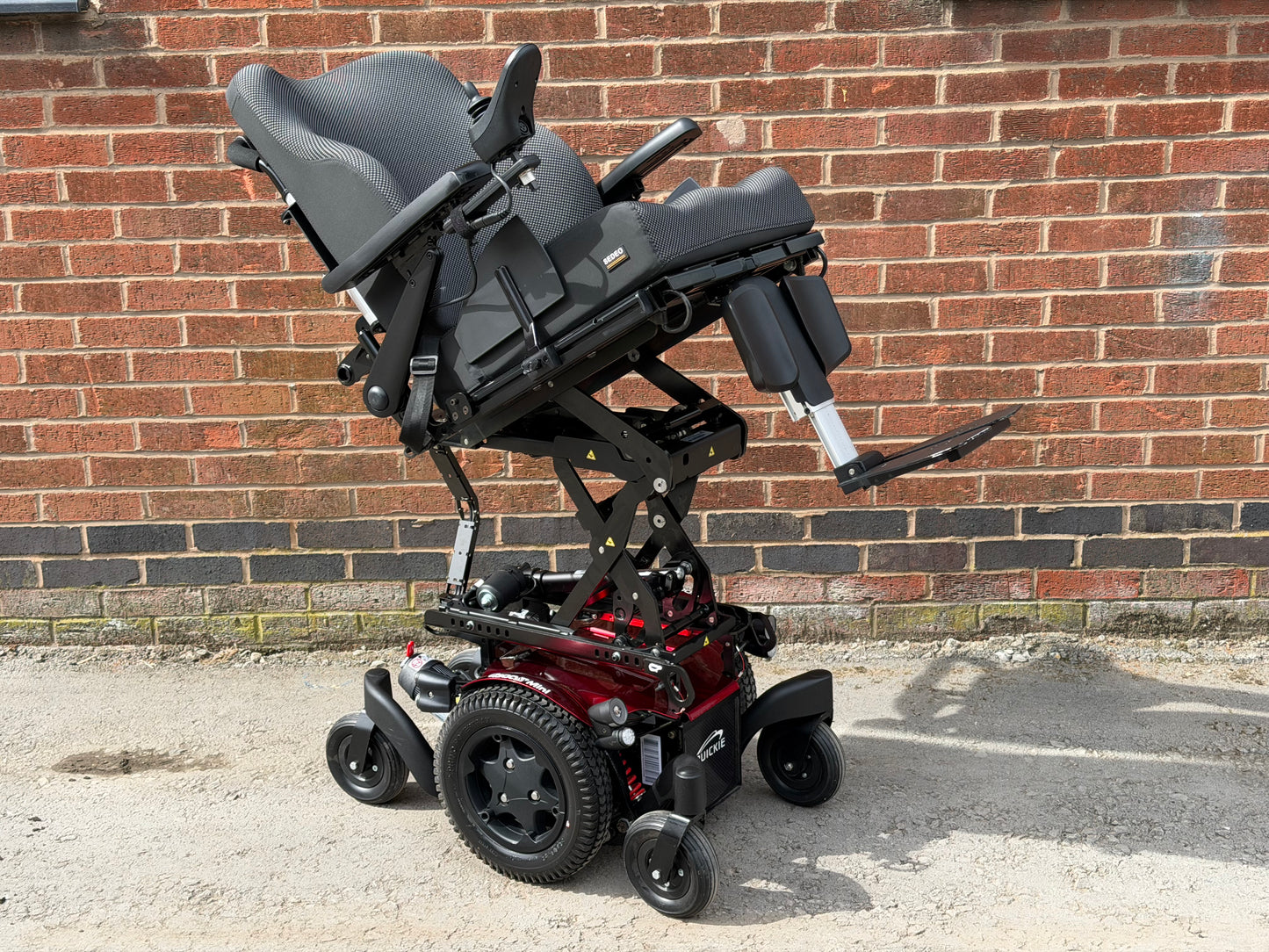 Quickie Q300M Mini Riser Tilt Electric Wheelchair Powerchair