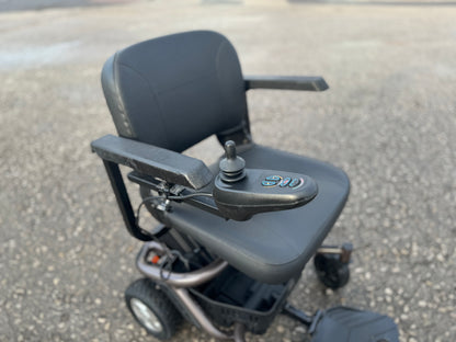 TRAVELUX QUEST USED SECOND HAND ELECTRIC WHEELCHAIR 4MPH RWD LIGHTWEIGHT