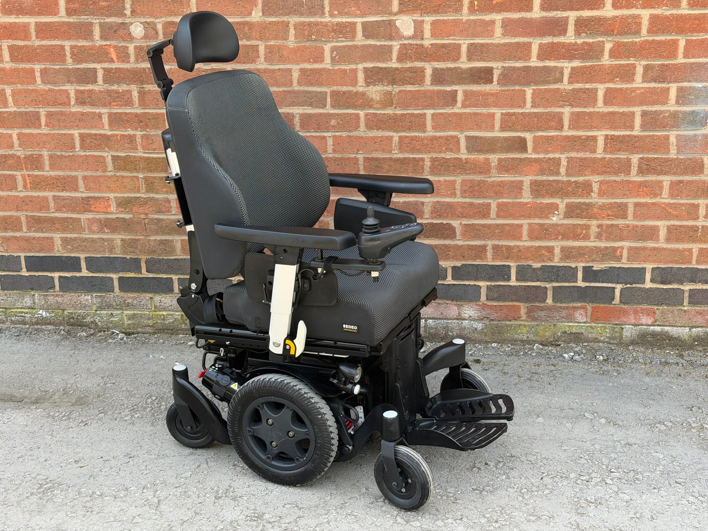 Quickie Q500M Electric Wheelchair Powerchair Rising Tilt Sedeo Pro