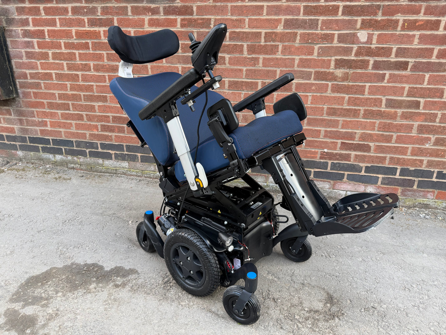 Quickie Q500M Electric Wheelchair Powerchair Rising Tilt Sedeo Pro