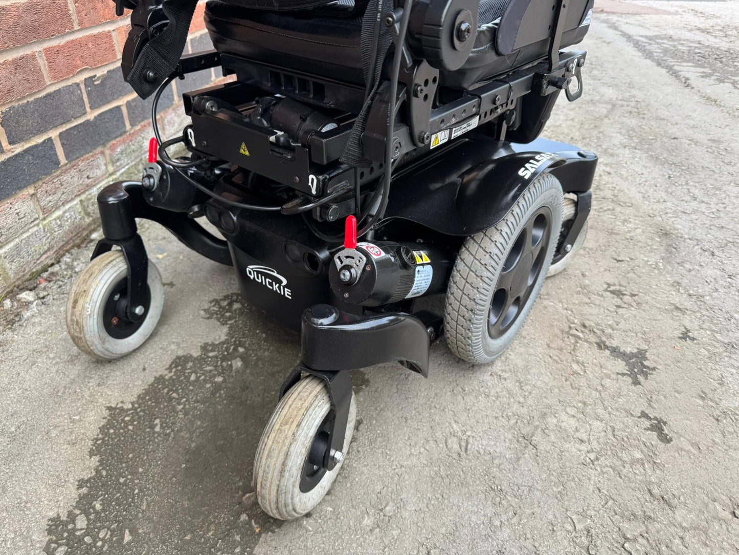 Quickie Salsa M2 6MPH Attendant Control Electric Legs Tilt Recline MND Electric Wheelchair Powerchair Refurbished Pre-Owned