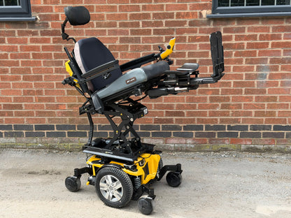 Pride Quantum Edge 2.0 I-Level Riser Recline Tilt Electric Footplate Electric Wheelchair Powerchair