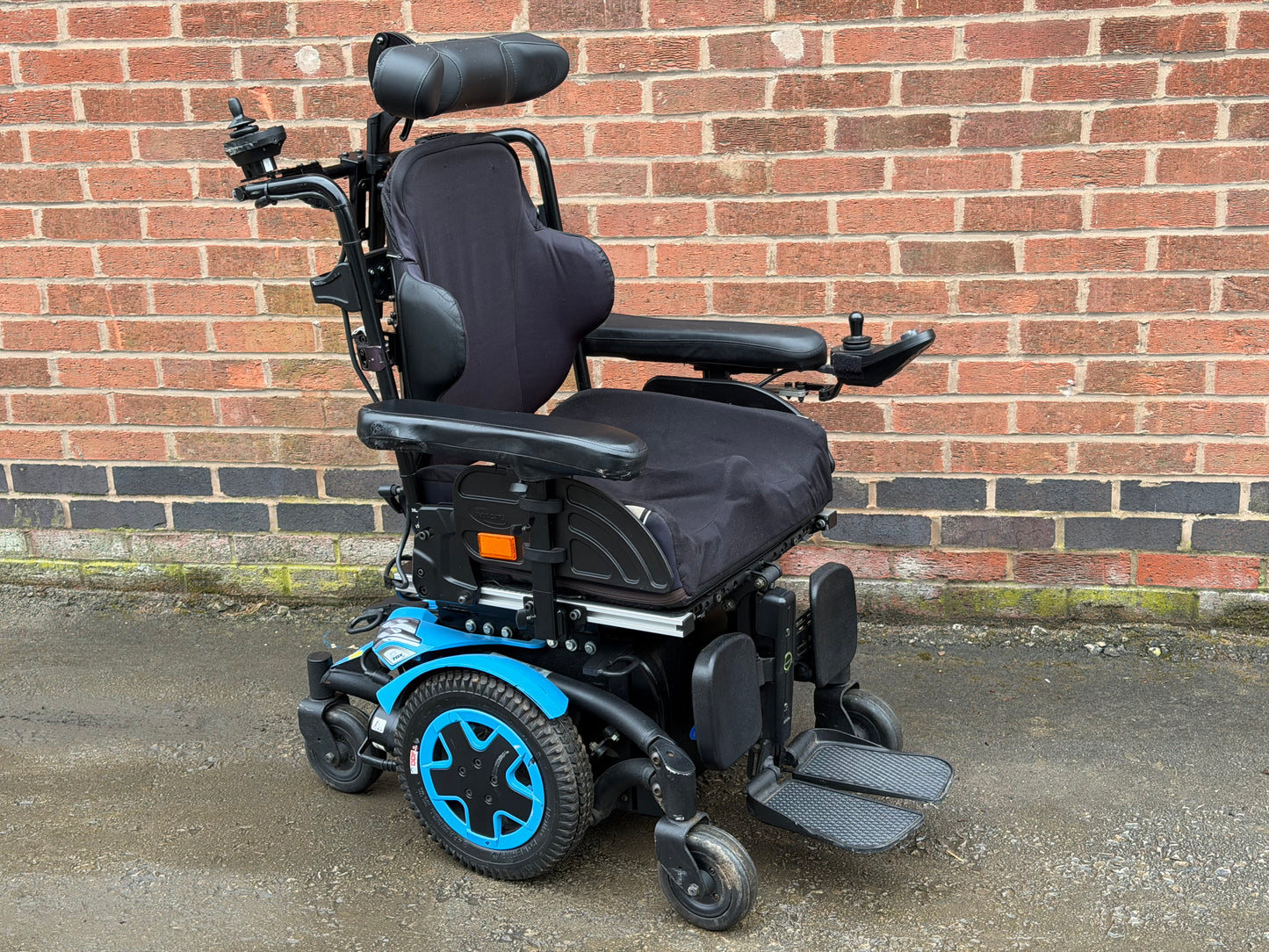 Invacare TDX SP2 Electric Wheelchair Powerchair Tilt Recline Attendant Control