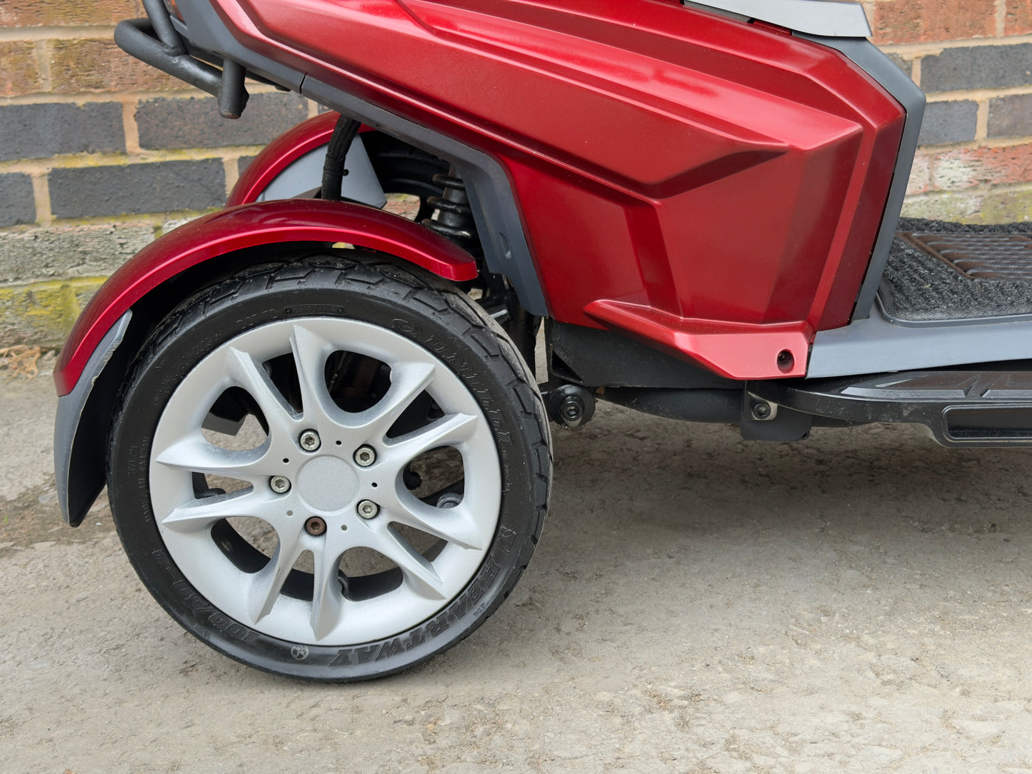 TGA Vita Midi 8Mph Mobility Scooter Red Road Legal Suspension