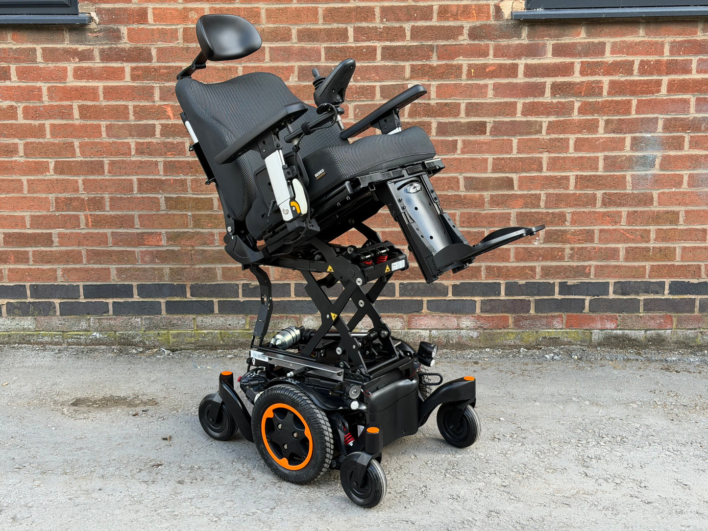Quickie Q500M Electric Wheelchair Powerchair Rising Tilt Sedeo Pro