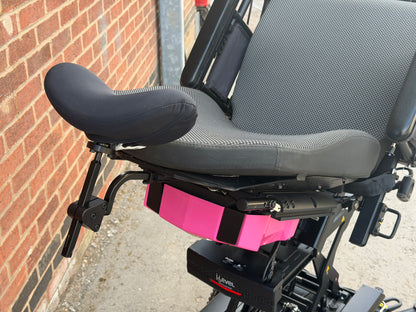 Pride Quantum Edge 2.0 I-Level Riser Recline Tilt Footplate Electric Wheelchair Powerchair