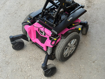 Pride Quantum Edge 2.0 I-Level Riser Recline Tilt Footplate Electric Wheelchair Powerchair
