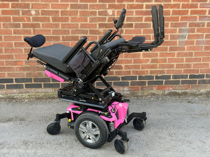 Pride Quantum Edge 2.0 I-Level Riser Recline Tilt Footplate Electric Wheelchair Powerchair