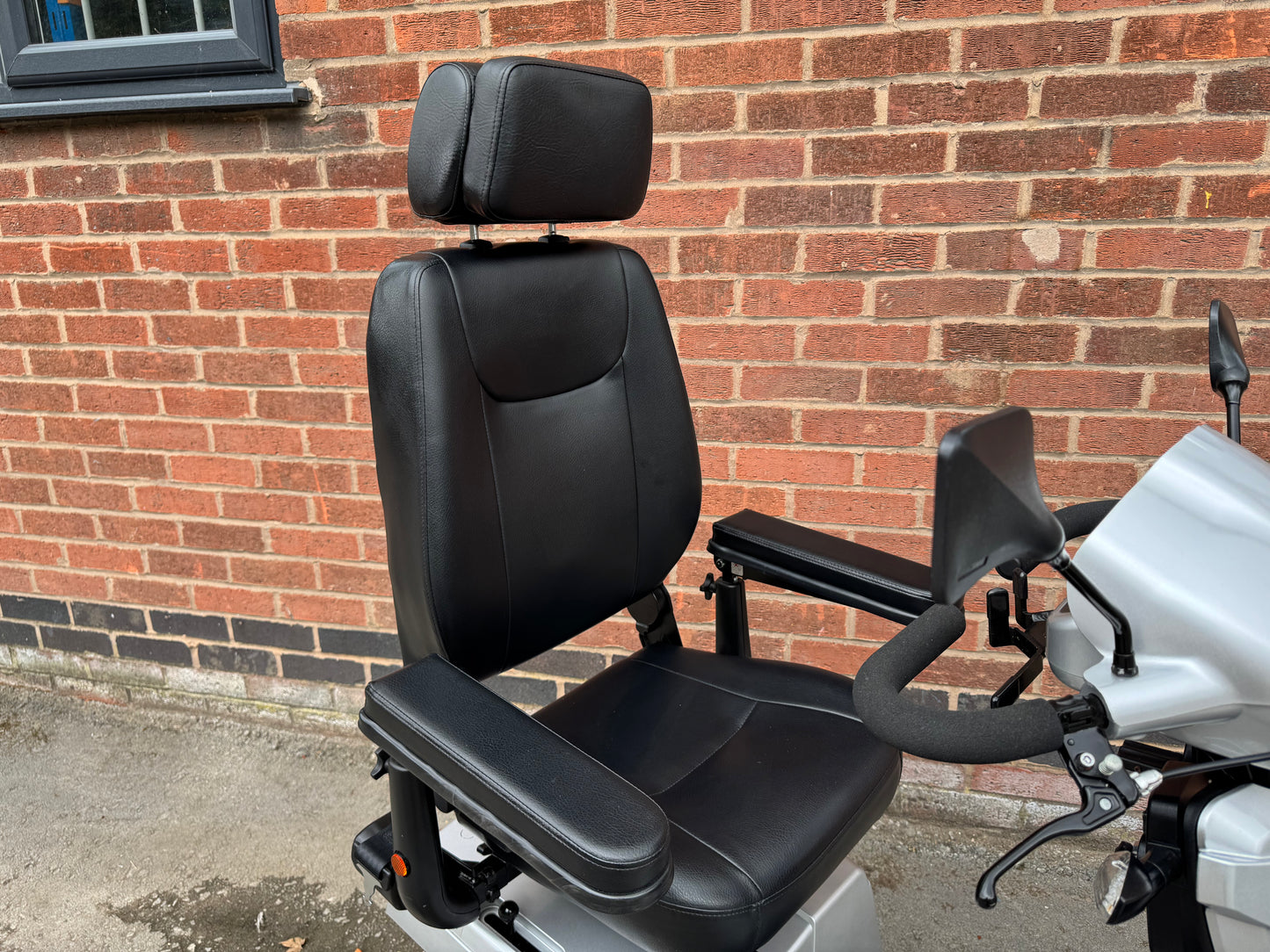 Quingo Vitess 2 Mobility Scooter Buggy 8MPH (2022)